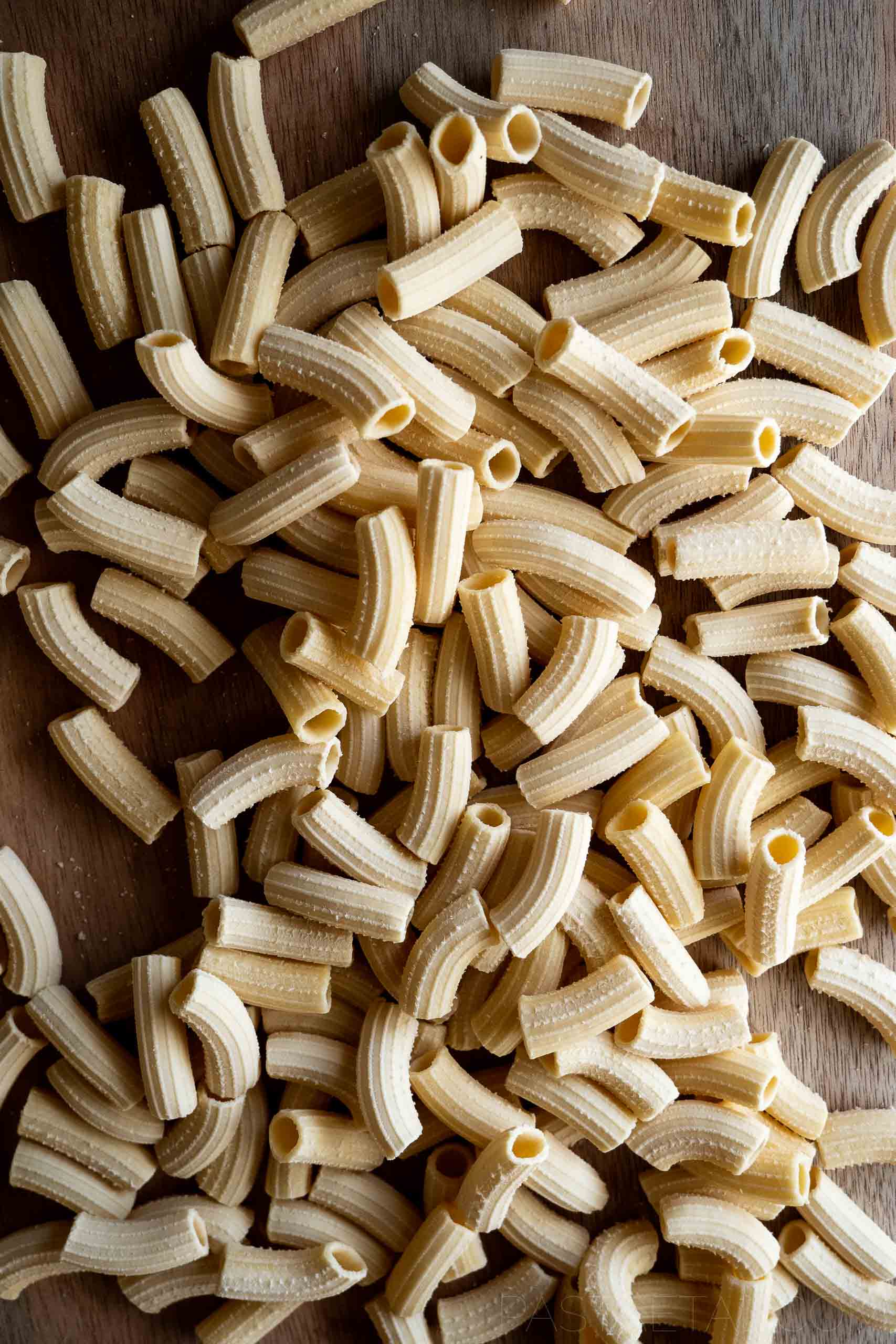 Rigatoni with Veal and Eggplant Meatballs in Tomato Sauce  Rigatoni al  Pomodoro con Polpetti di Vitello e Melanzane - Pasta et Al